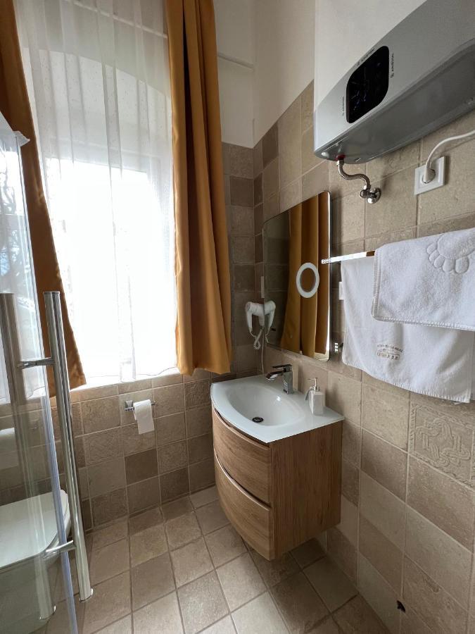 Kuria Vendeghaz Hotel Poroszlo Luaran gambar
